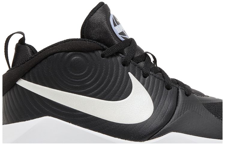 Кроссовки Nike Team Hustle D9 GS 'Black Light Thistle', черный — фото 2