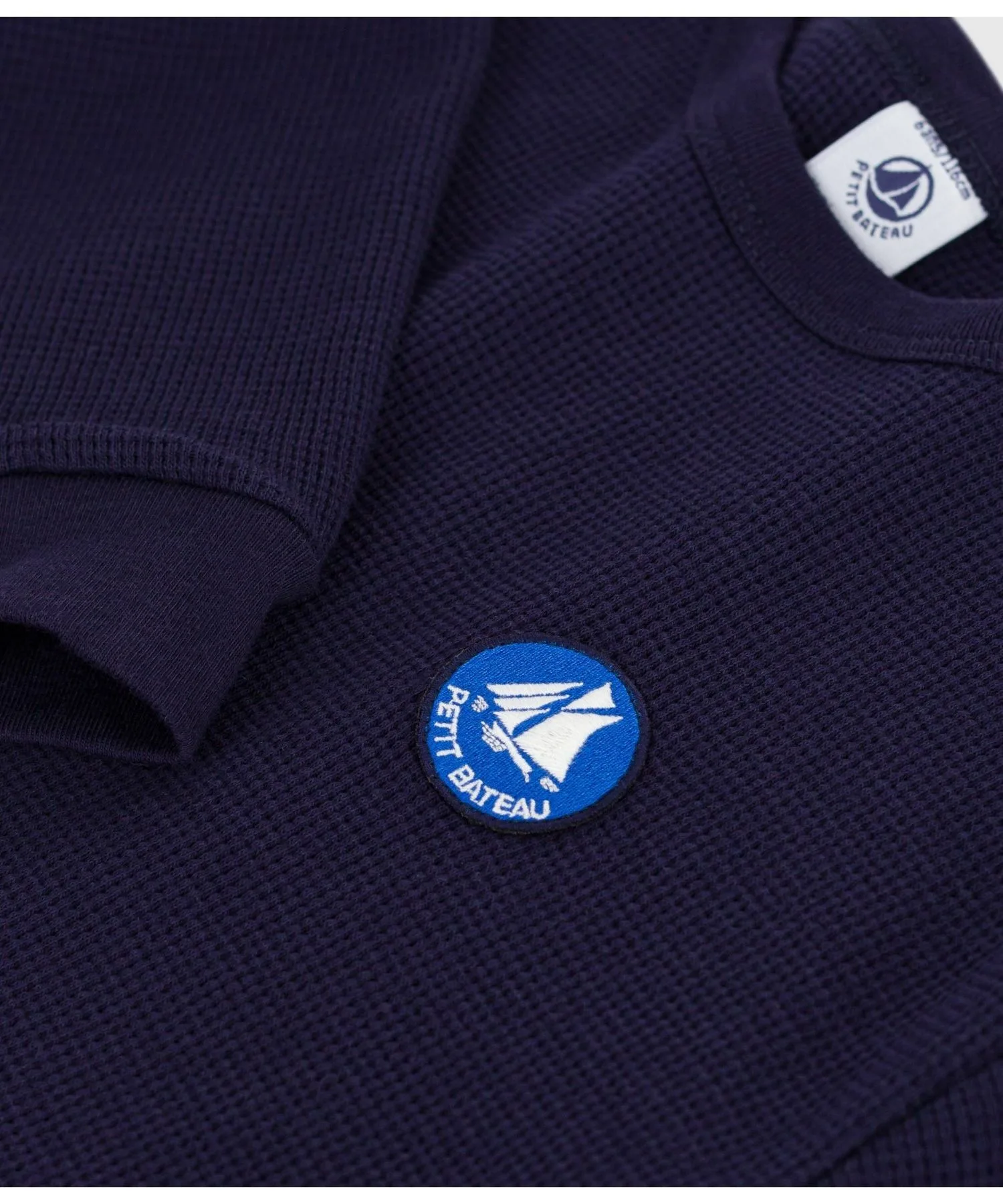 Детская футболка с длинным рукавом из органического хлопка PETIT BATEAU синяя — фото 3