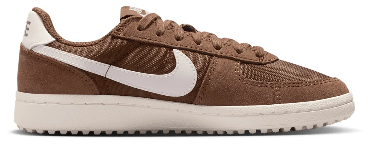 Кроссовки для мальчиков Field General Nike, цвет Cacao Wow/Sail/Cacao Wow