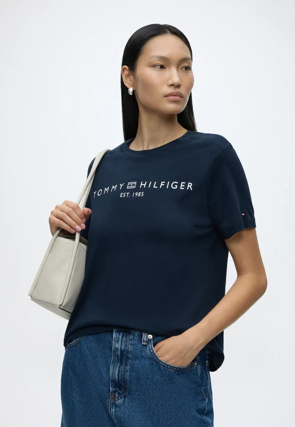 Логотип корпорации - базовая футболка Tommy Hilfiger, Dark Blue — фото 4