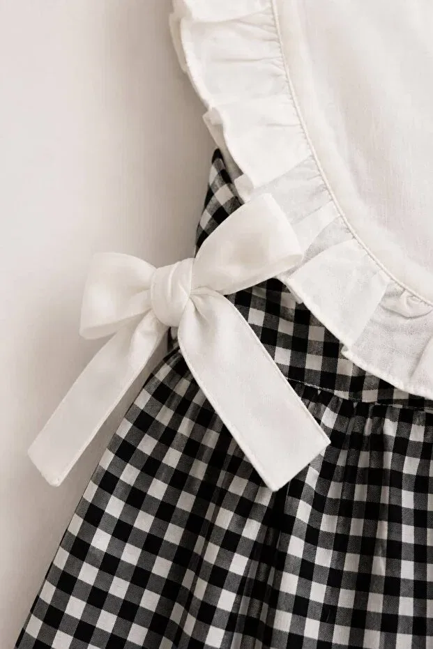 Детское платье для девочек с принтом Strawberry Embroidered Gingham Lumino Kids, White — фото 3