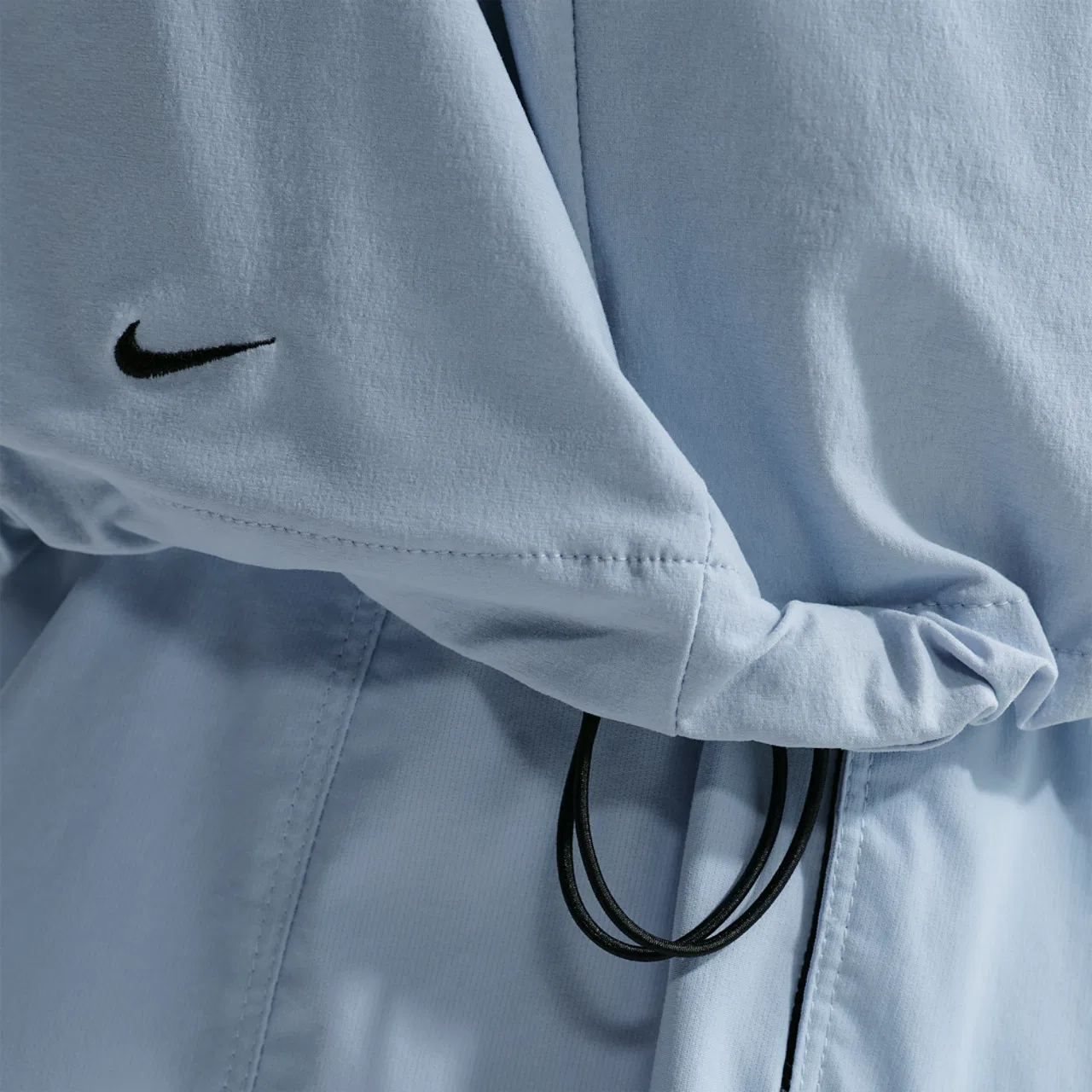 Мужская куртка с капюшоном, ветрозащитная, Nike Tech, Nike, Light Armory Blue/Light Armory Blue/Black — фото 4