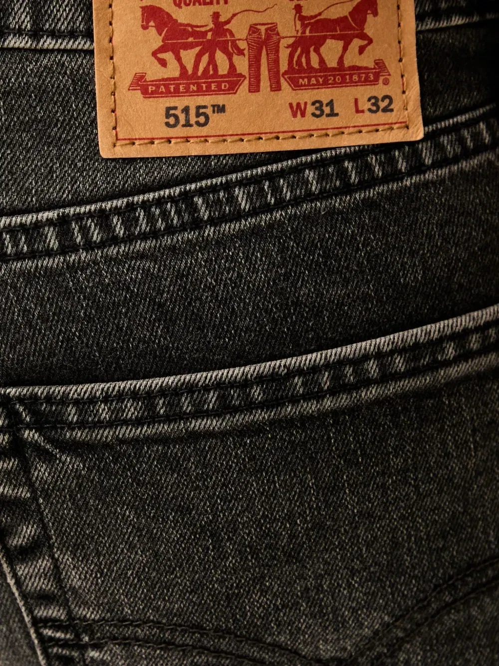Джинсы 515 с нашивкой-логотипом Levi'S, черный — фото 4