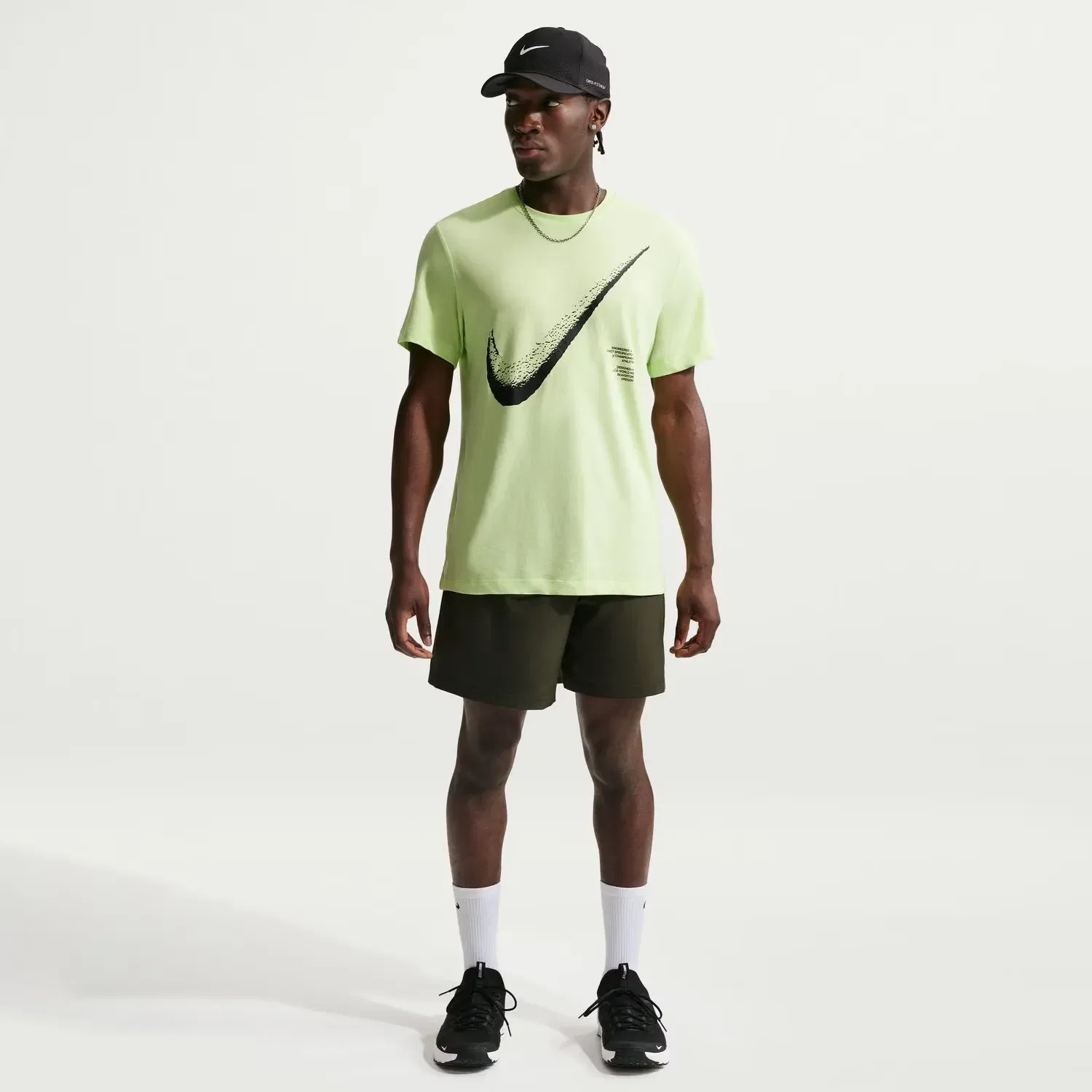 Мужская футболка с технологией Dri-FIT Nike, Verde — фото 3