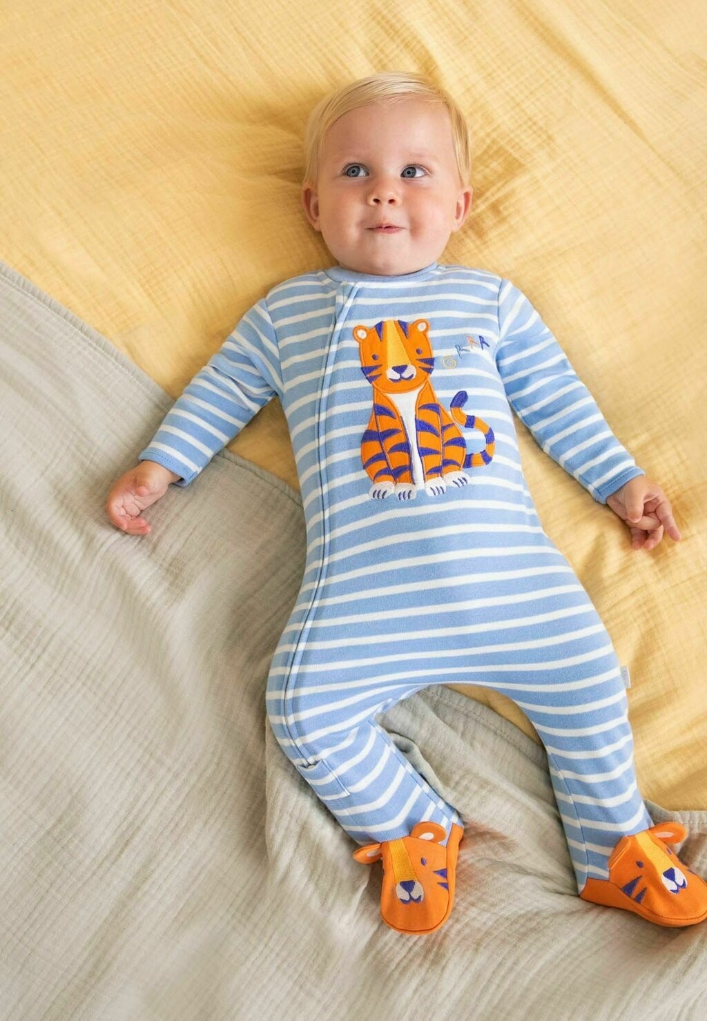 

Комбинезон TIGER APPLIQUÉ ZIP JoJo Maman Bébé, цвет blue