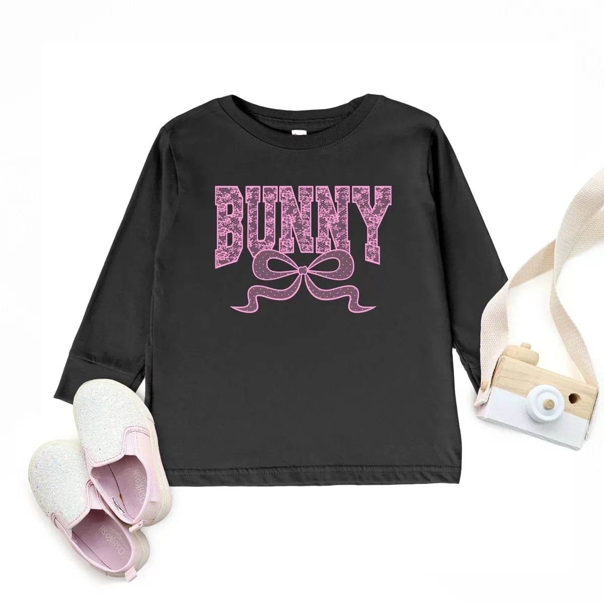 Детское платье-футболка с длинным рукавом Bunny Pink Lace The Juniper Shop, Pink — фото 3