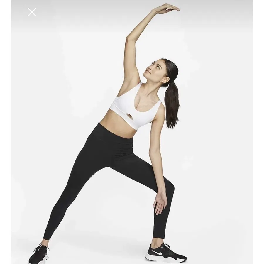 Спортивный бюстгальтер с вырезом и бретельками Nike Dri-FIT Indy Plunge Cutout, Белый — фото 4