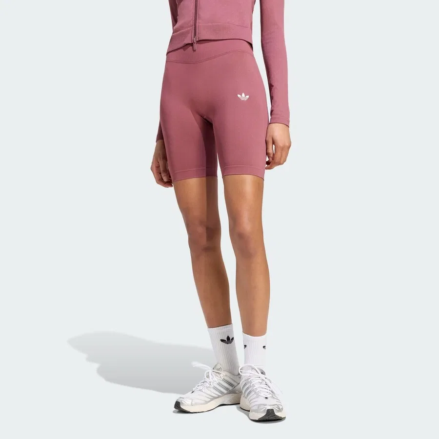 Узкие леггинсы ADIDAS ORIGINALS 'Essentials' красного цвета — фото 2