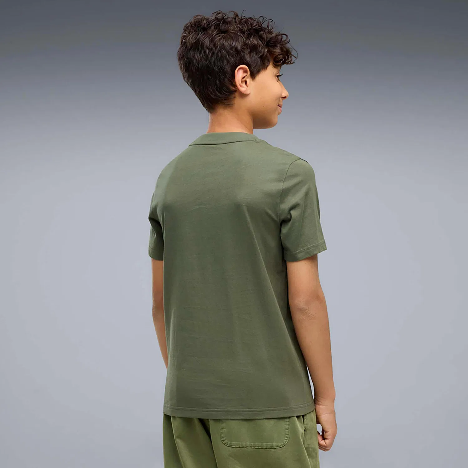 Детская футболка с коротким рукавом Puma Ess Small No.1 Logo Centered Tee B, Grun — фото 3