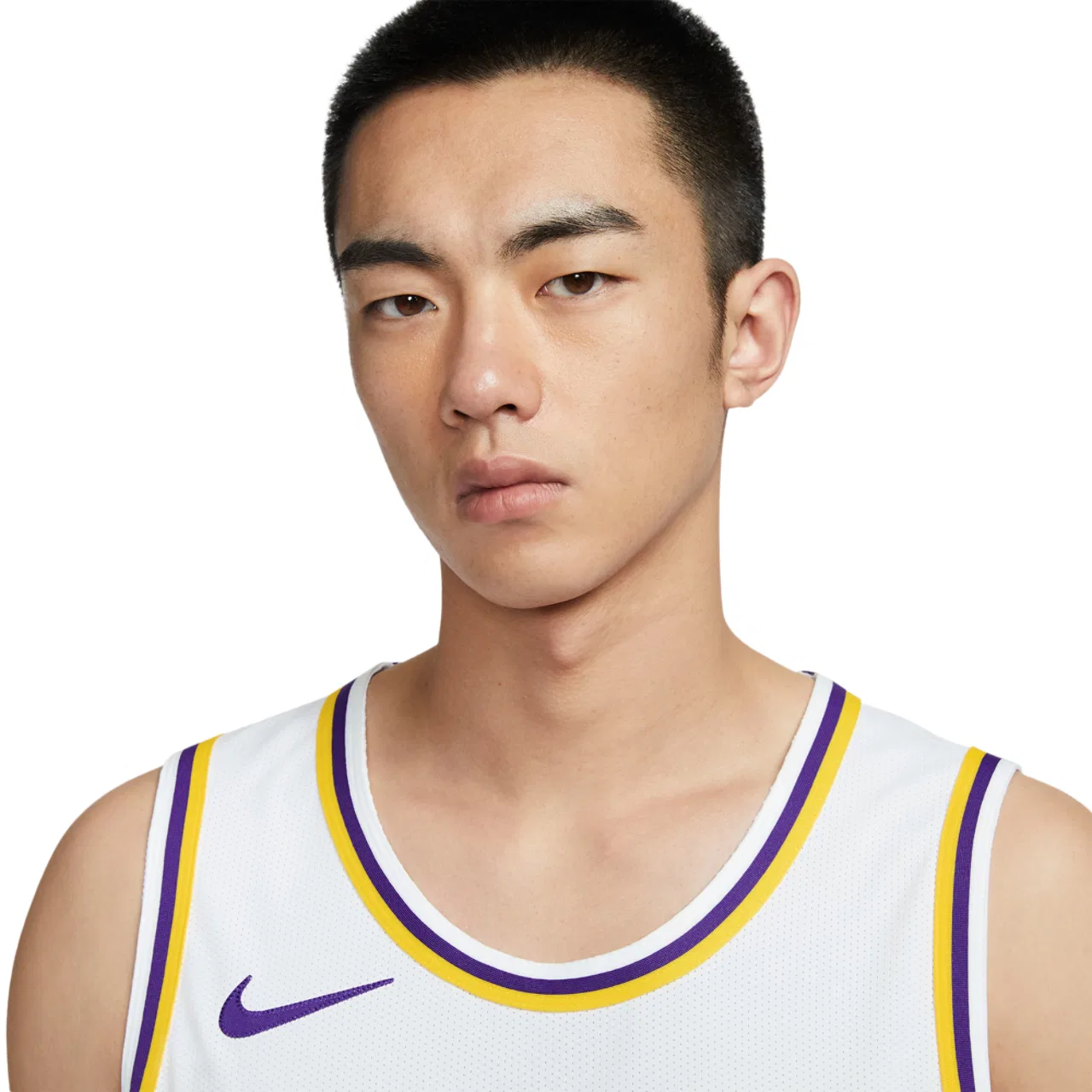 Мужская баскетбольная майка с технологией Dri-FIT ADV Lakers Association Edition Jersey Nike, белый/желтый/фиолетовый — фото 3