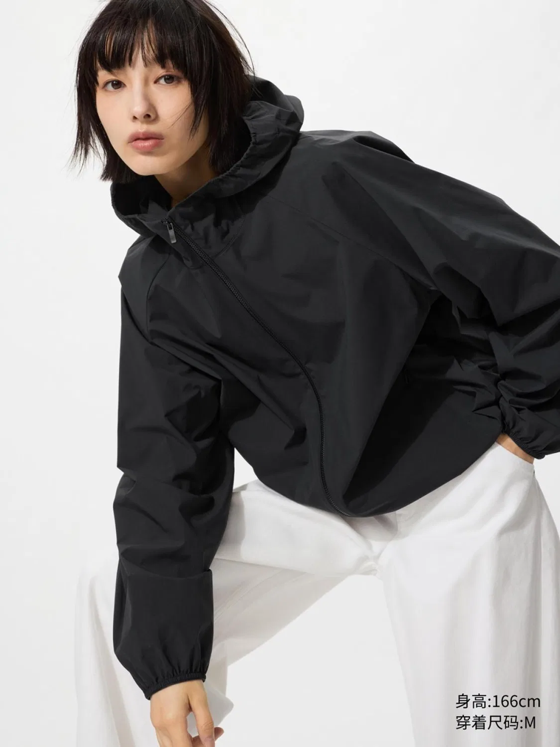 Куртка с капюшоном защита от ультрафиолета Uniqlo, черный