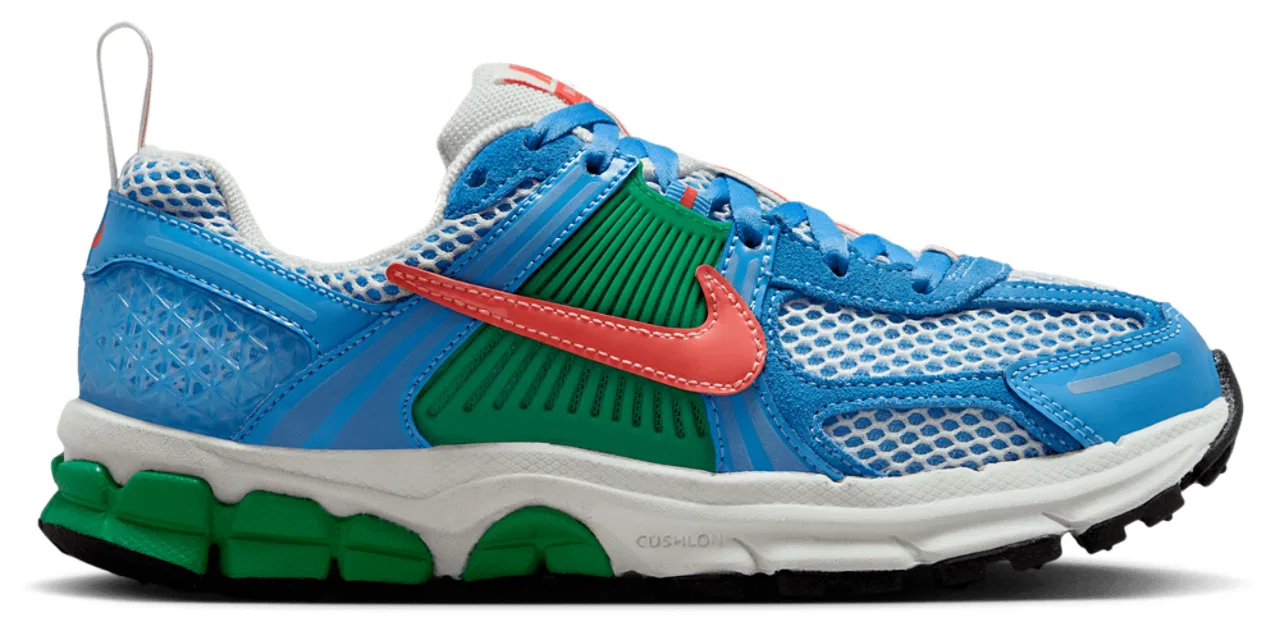 Кроссовки для мальчиков Vomero 5 Nike, цвет University Blue/White