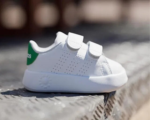 Детские кроссовки для мальчиков с липучками Advantage Kids Adidas, Cloud White Cloud White Green — фото 2