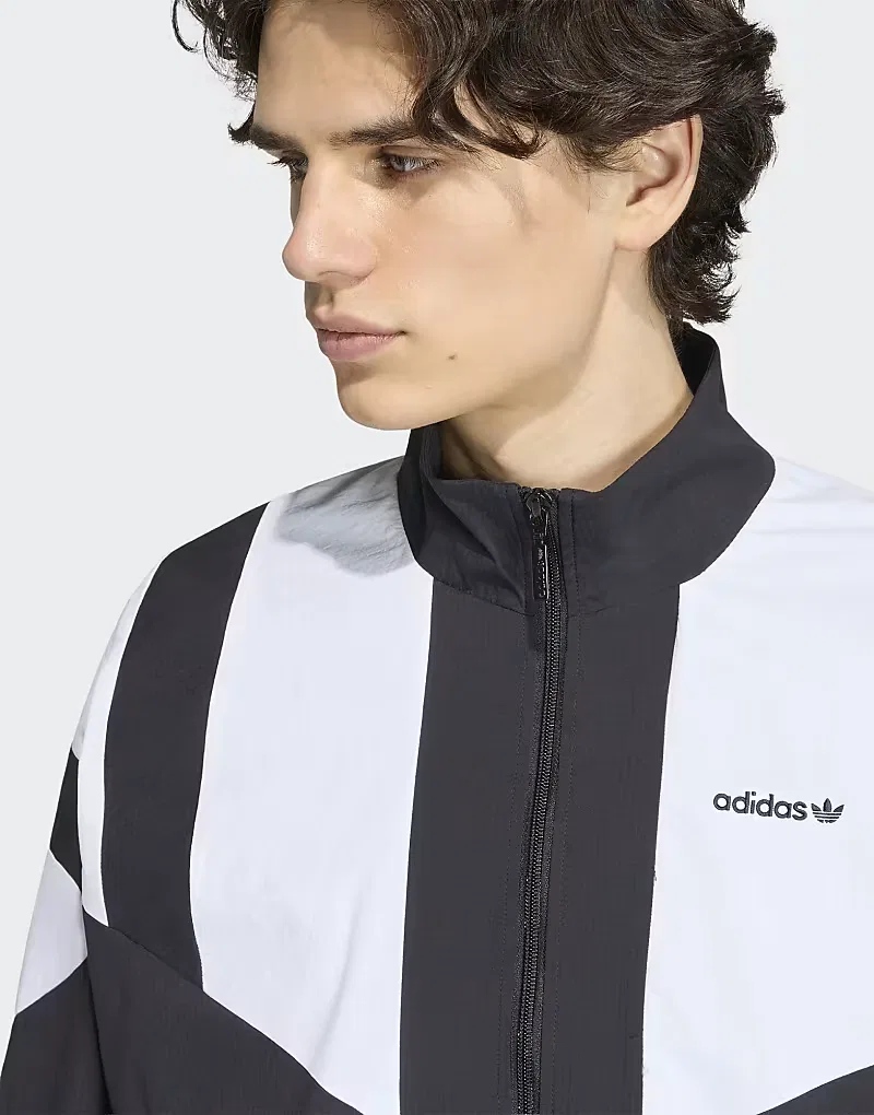 Куртка спортивная Blocked Adidas Originals, черный — фото 3