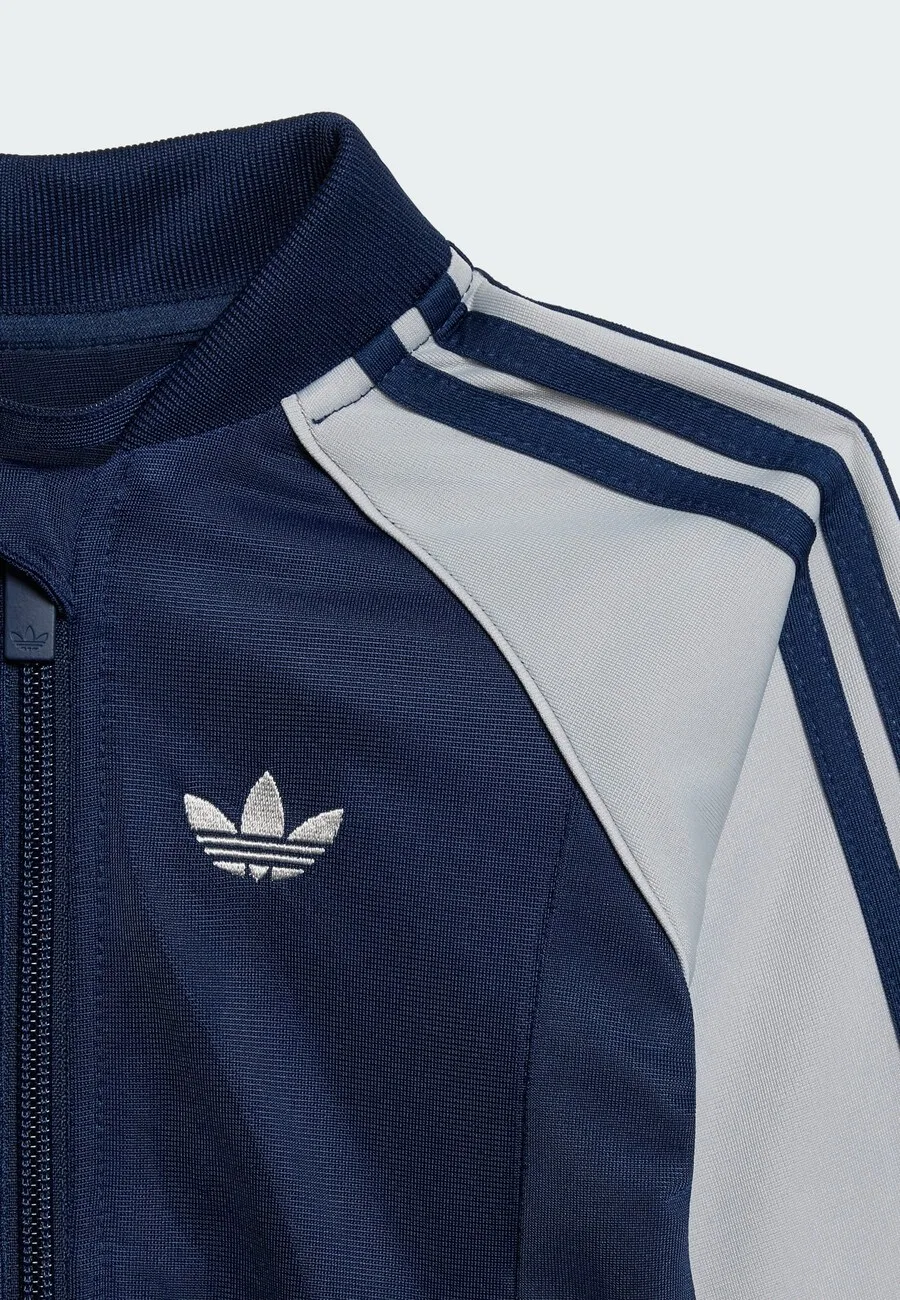 Спортивный костюм ADIDAS ORIGINALS 'Sst' темно-синего цвета — фото 3
