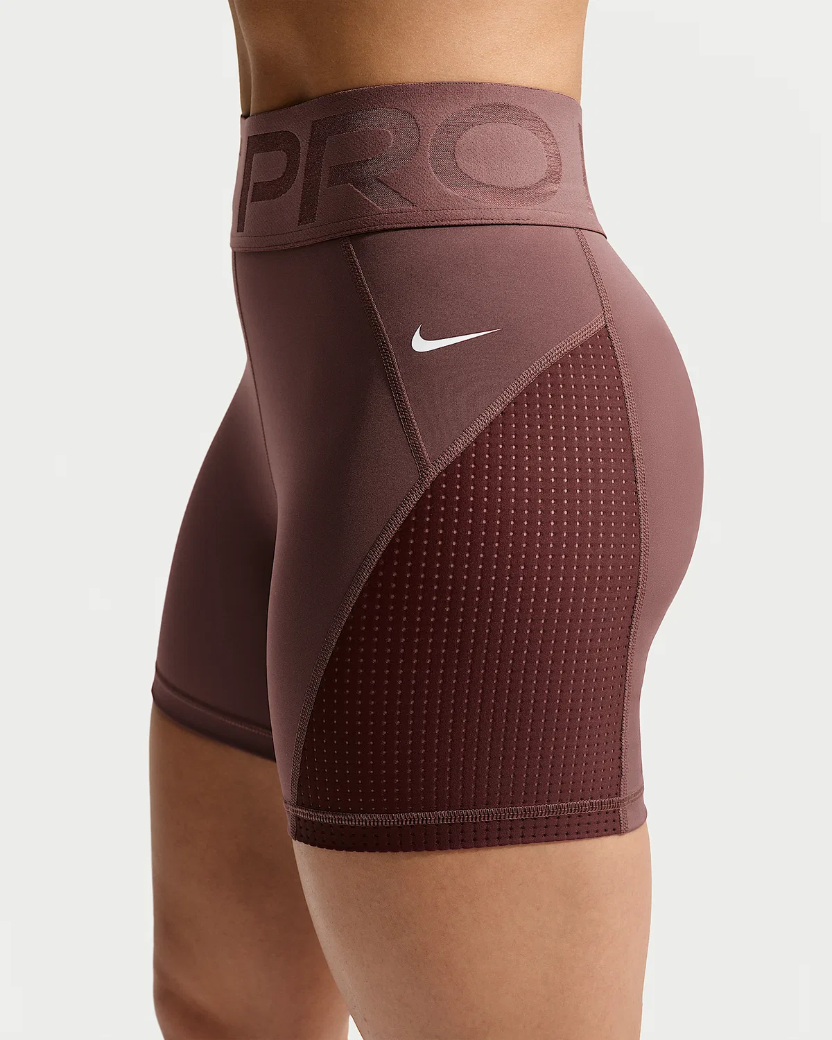 Женские шорты-велосипедки Nike Pro Sculpt Dri-FIT с высокой посадкой, 5", Tattoo/Burgundy Crush/White — фото 3