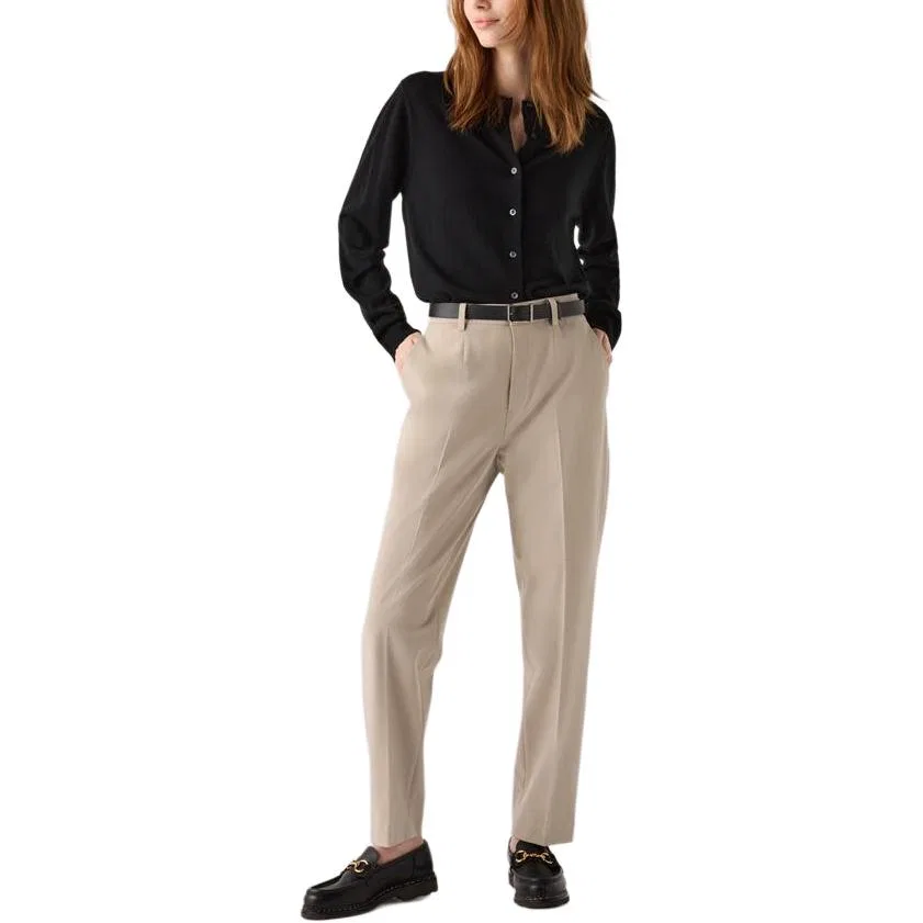 Женские брюки костюмные бежевые UNIQLO