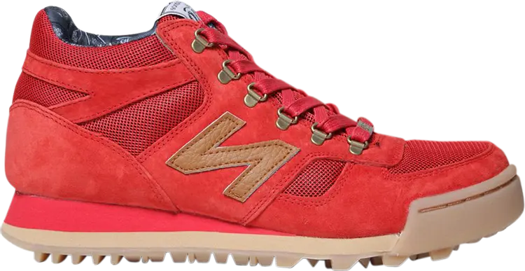 

Ботинки New Balance Herschel Supply Co. x 710 'Red Brown', красный