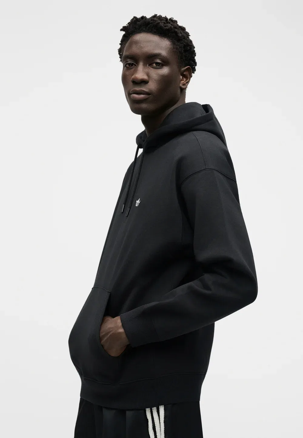 Свободная толстовка Adidas Originals, Black — фото 4