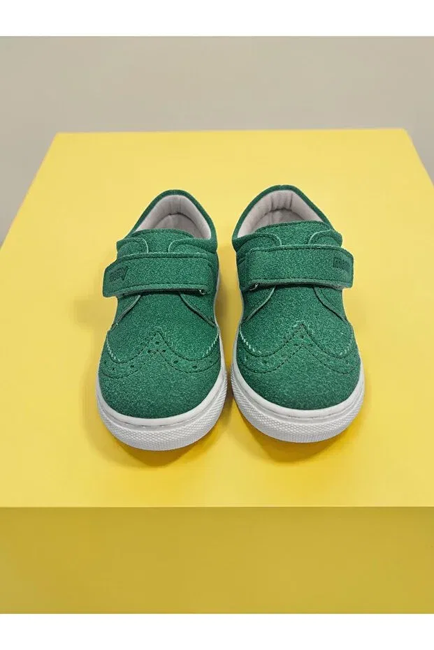 Детские кроссовки для девочек из замши на липучке Basics Momykids, Green — фото 3