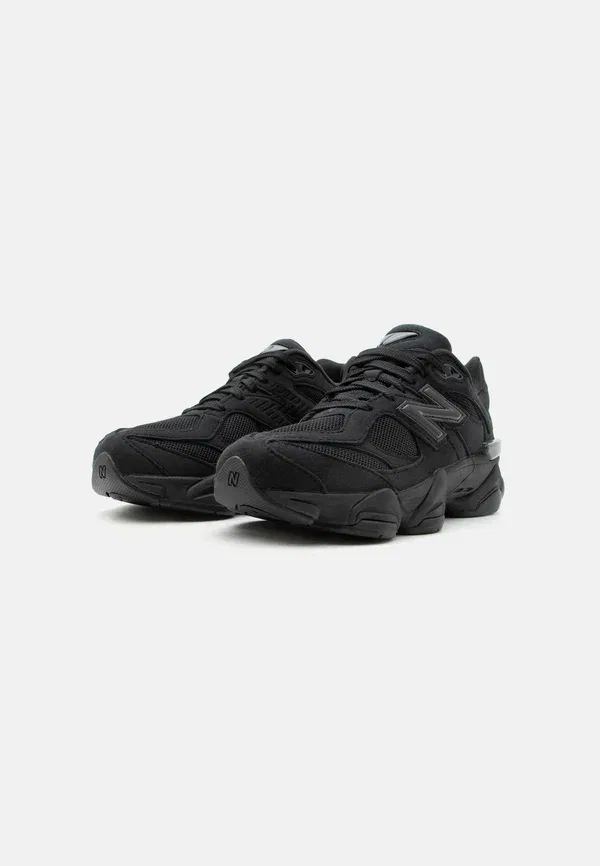 Кроссовки из кожзама и текстиля 9060 New Balance Black, Phantom, черный — фото 2