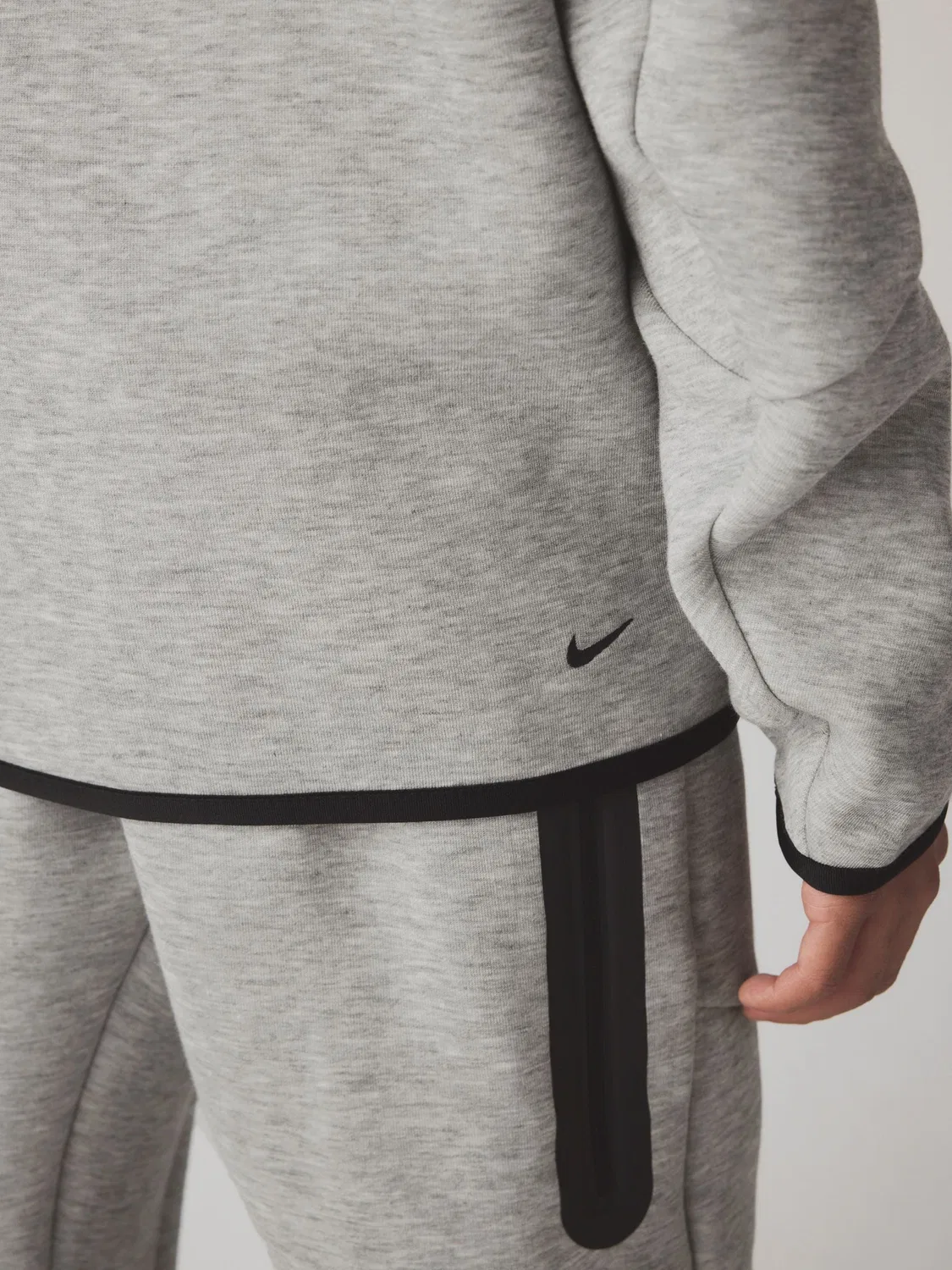 Худи Nike Tech Fleece на молнии, темно-серый меланж — фото 4