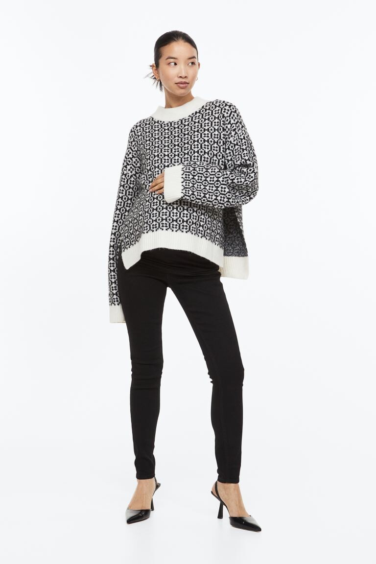 Джинсы суперскинни MAMA H&M, черный
