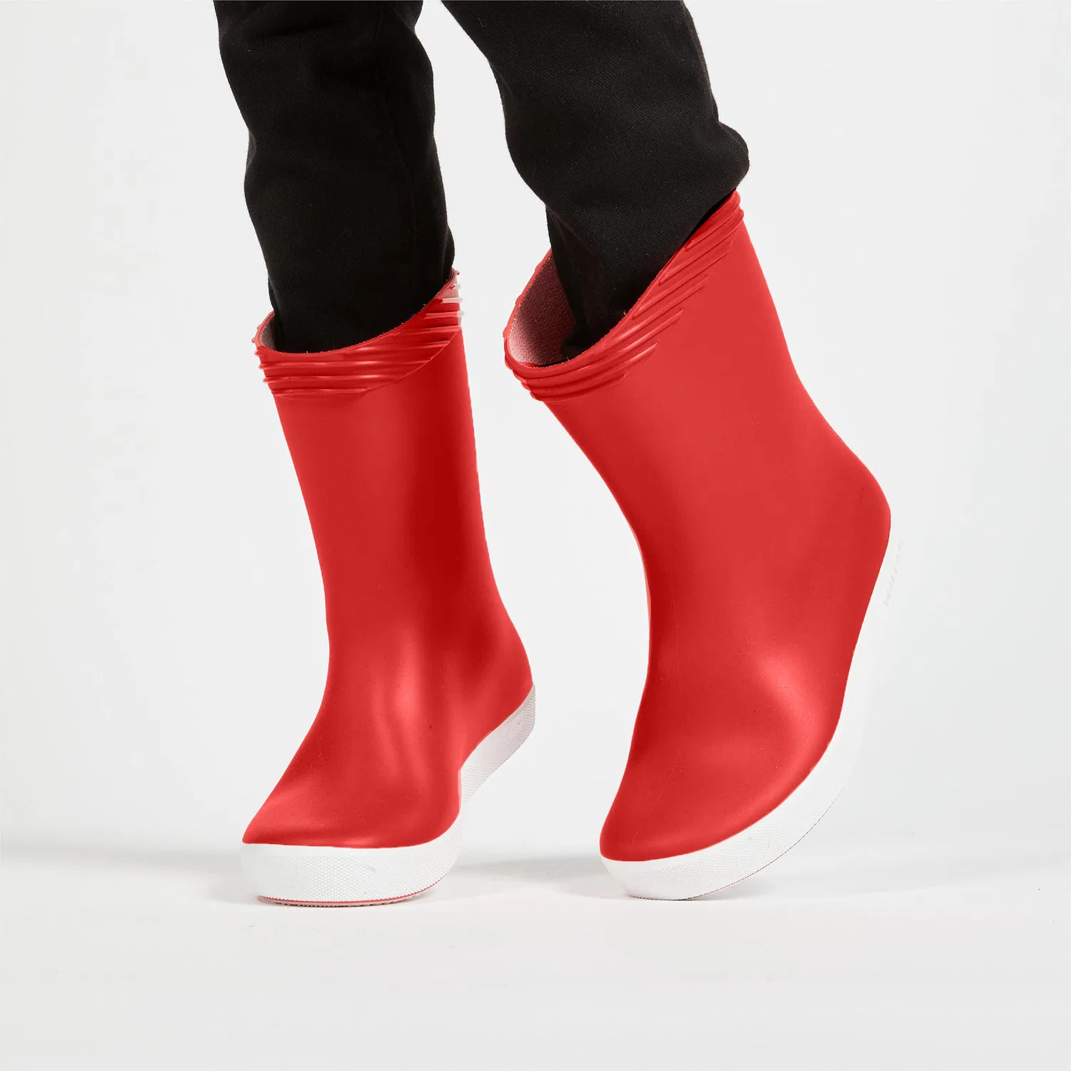Детские резиновые сапоги Gummistiefel Regenstiefel Kinder 100 Decathlon, Scharlachrot Ultraweiß — фото 3