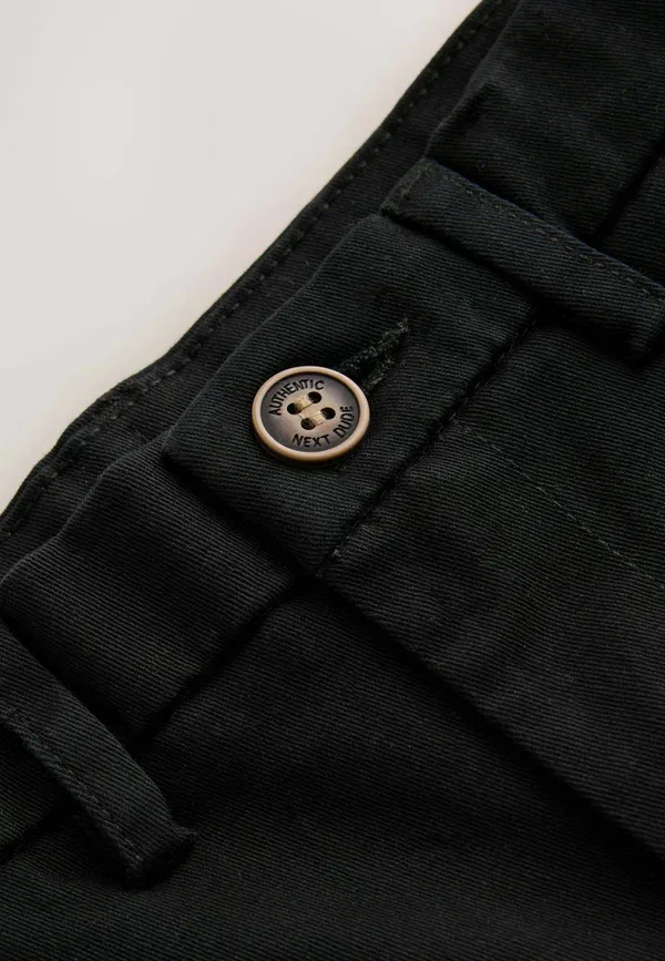 Брюки из хлопка с эластаном Regular fit - longer length skinny fit stretch chino trousers - chinos Next, черный — фото 2