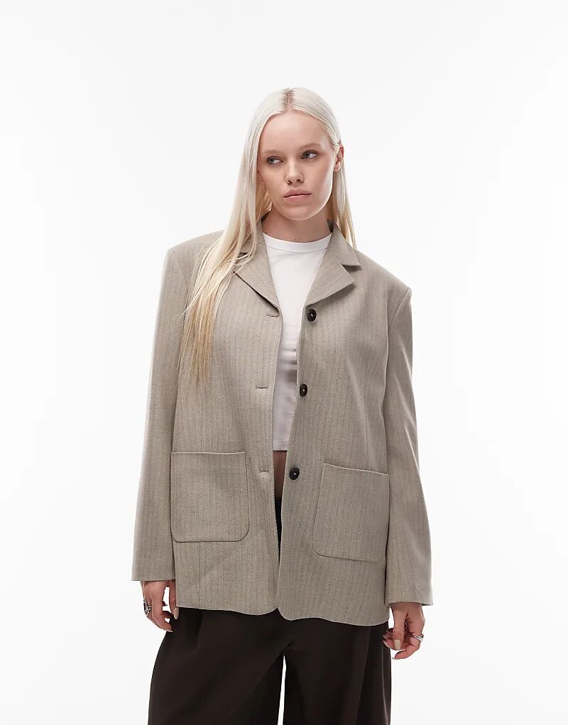 

Приталенная куртка свободного кроя ASOS DESIGN с высоким изломом коричневого цвета в ёлочку