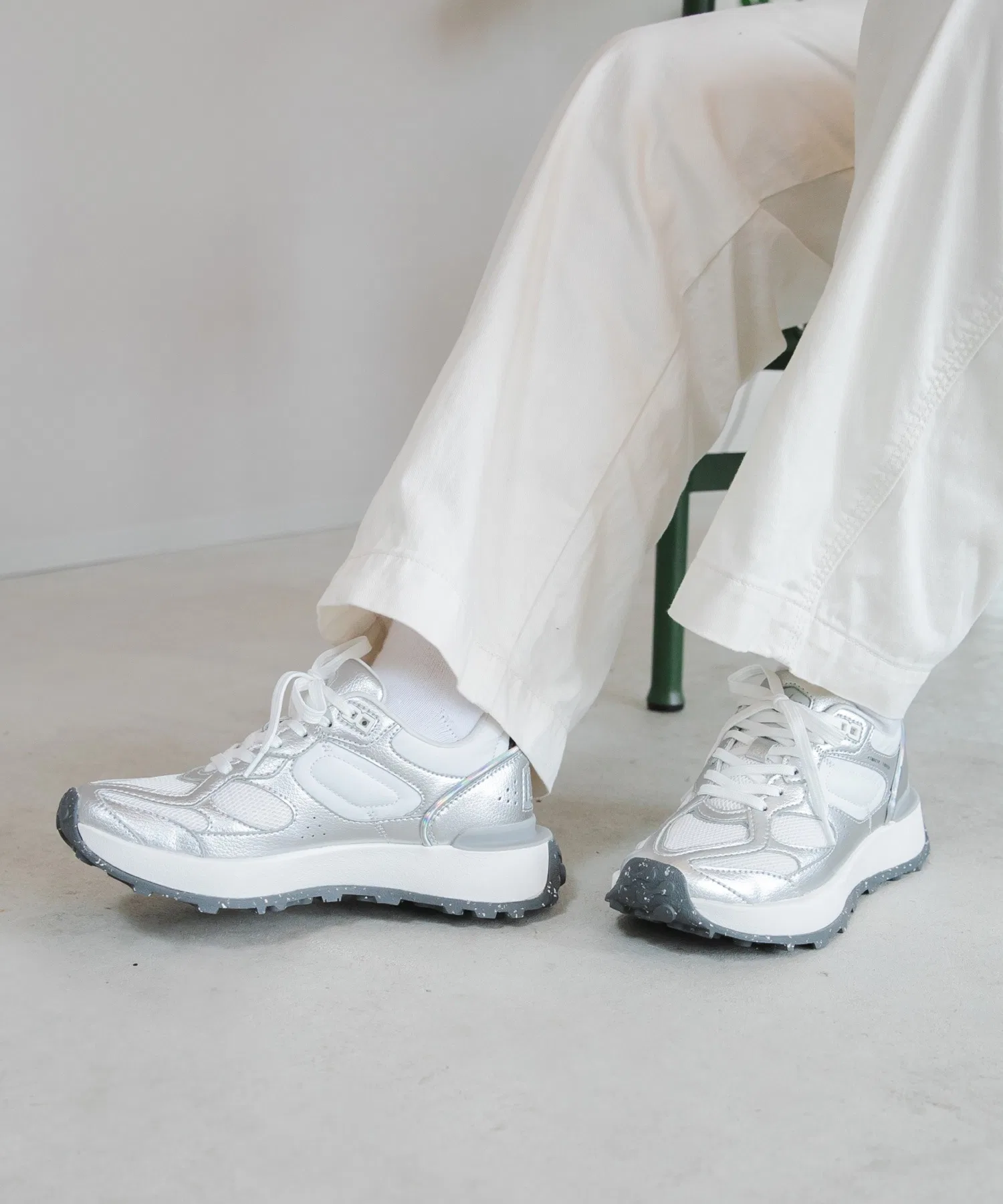 Унисекс кроссовки MoonStar B/M серебристые
