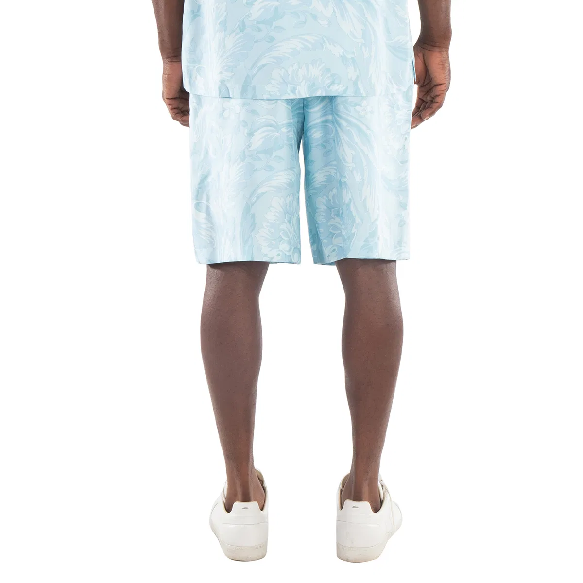 Шорты из шелка с принтом Barocco Print Silk Shorts Versace, Blue — фото 4
