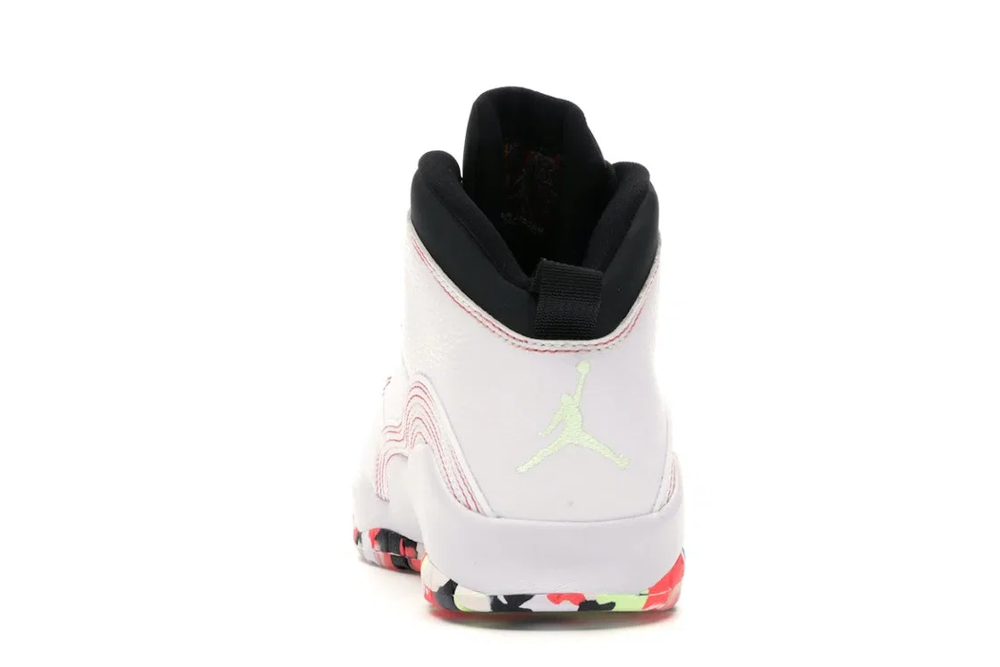 Детские кроссовки Lifestyle с яркой контрастной строчкой Jordan 10 Retro Jordan, White/Barely Volt-Black-Ember Glow — фото 4