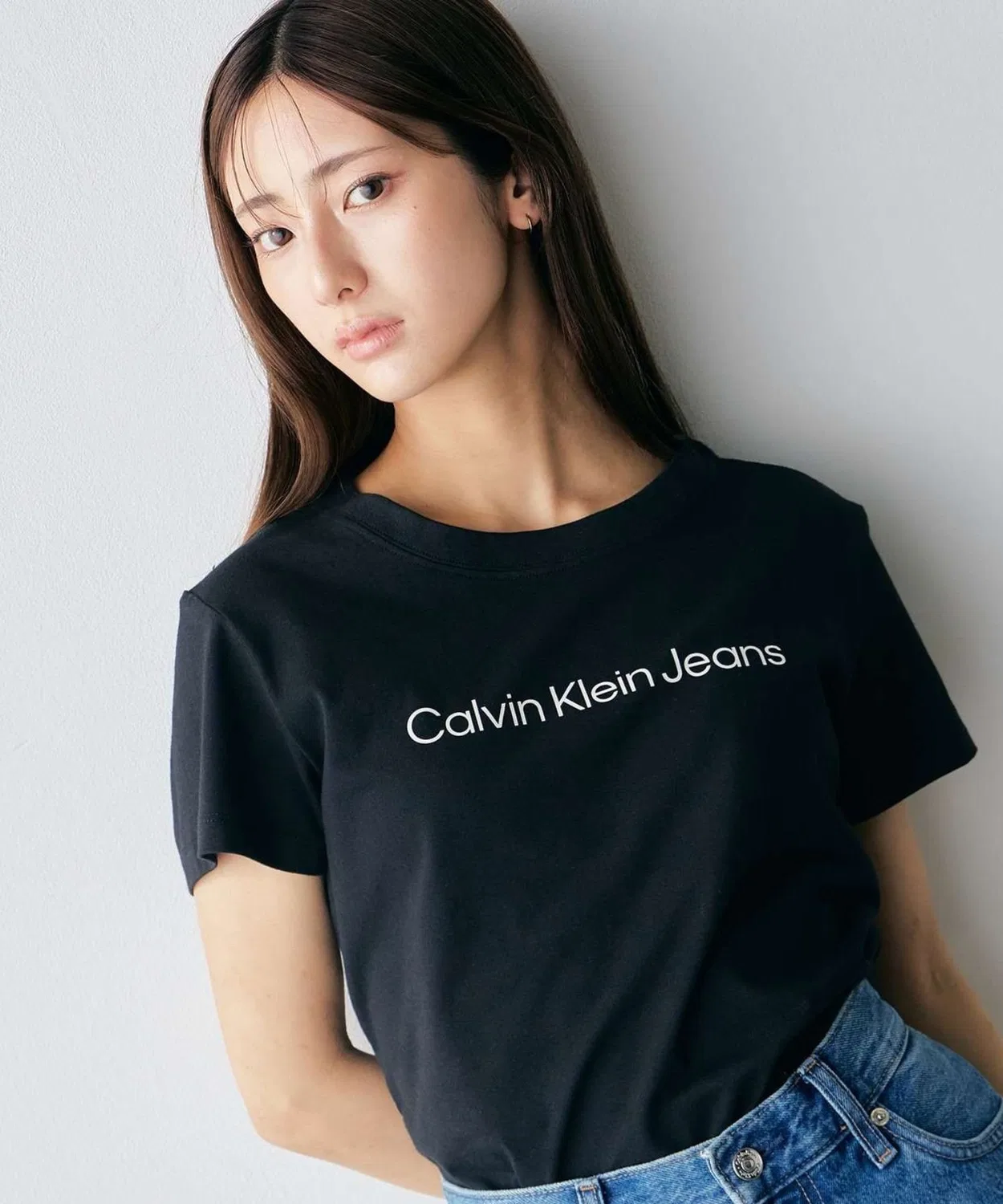 Женская футболка с длинным рукавомCalvin Klein Logo Slim T-Shirt, Black