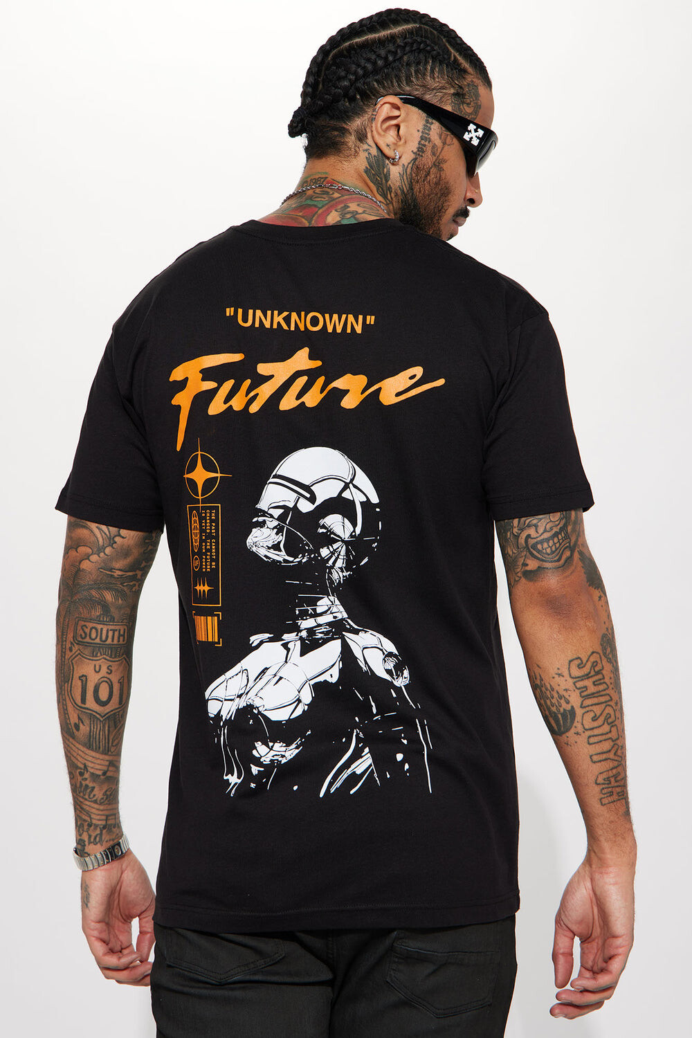 

Футболка Fashion Nova SPDN2239M, черный