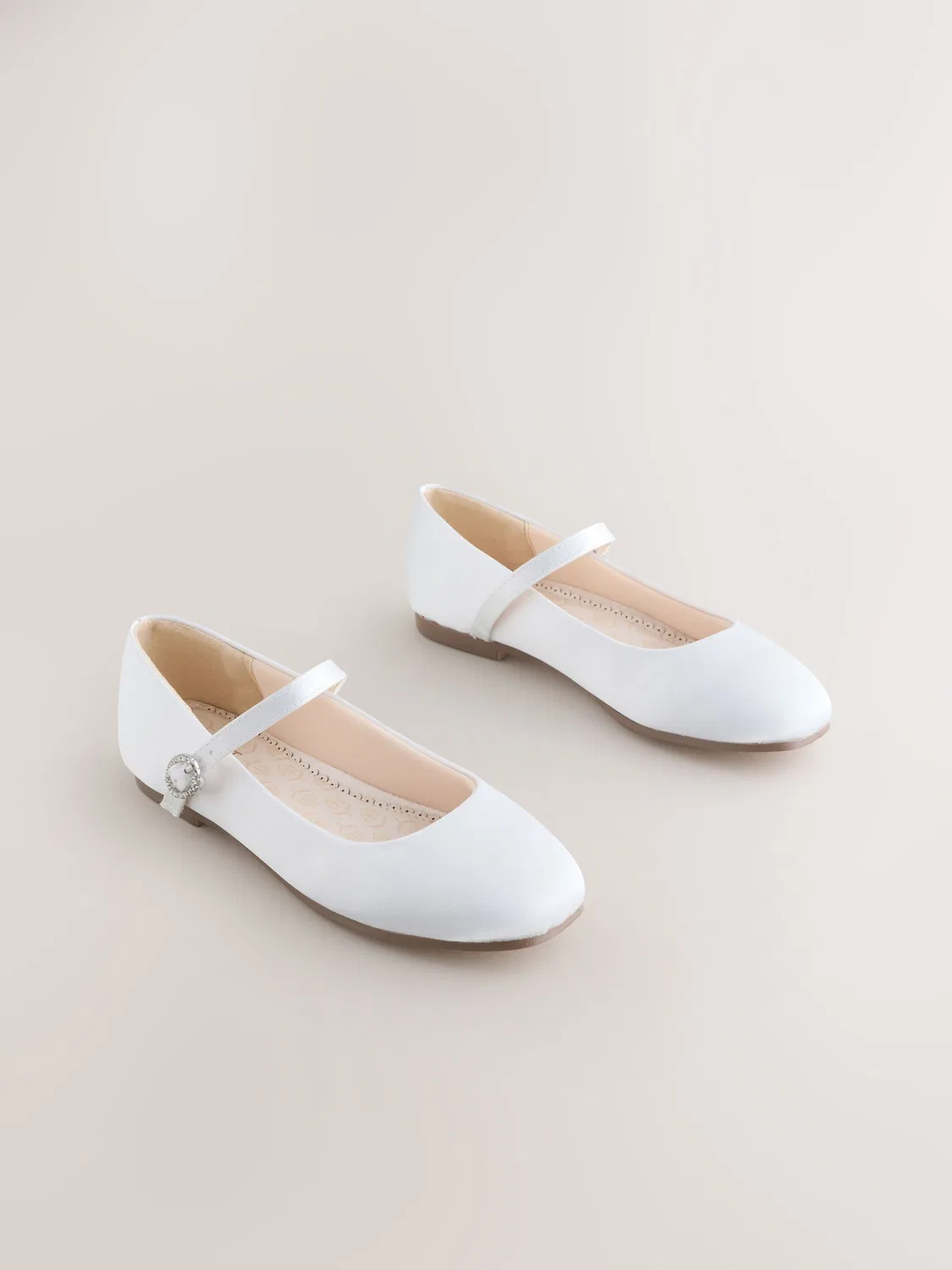 Туфли Мэри Джейн White Stain Resistant Satin Next, белый