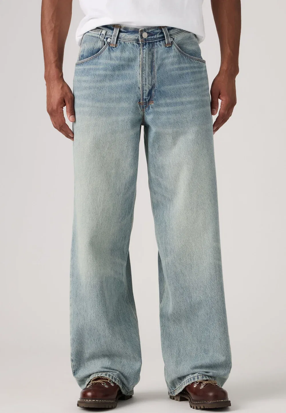 Широкие мешковатые джинсы Levi'S, With A Twist