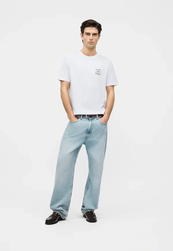 Футболка хлопковая Chest Graphic Tees 2 Pack Tommy Hilfiger White, белый