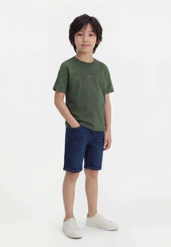 Футболка унисекс с принтом Ea7 Emporio Armani, Cilantro