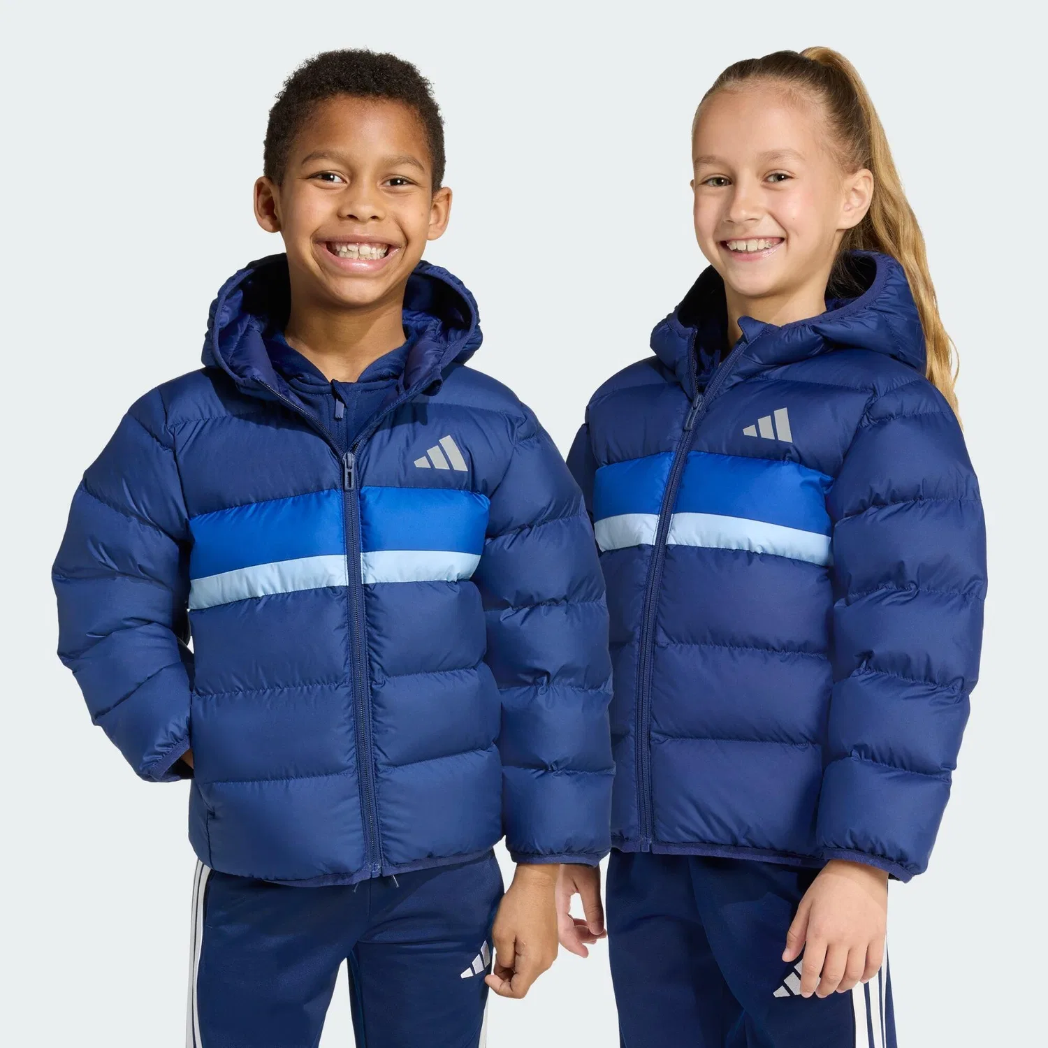 Детская куртка с капюшоном Kunstdaunen Jacke Kinder Adidas, Dunkelblau Konigsblau Kometblau — фото 3