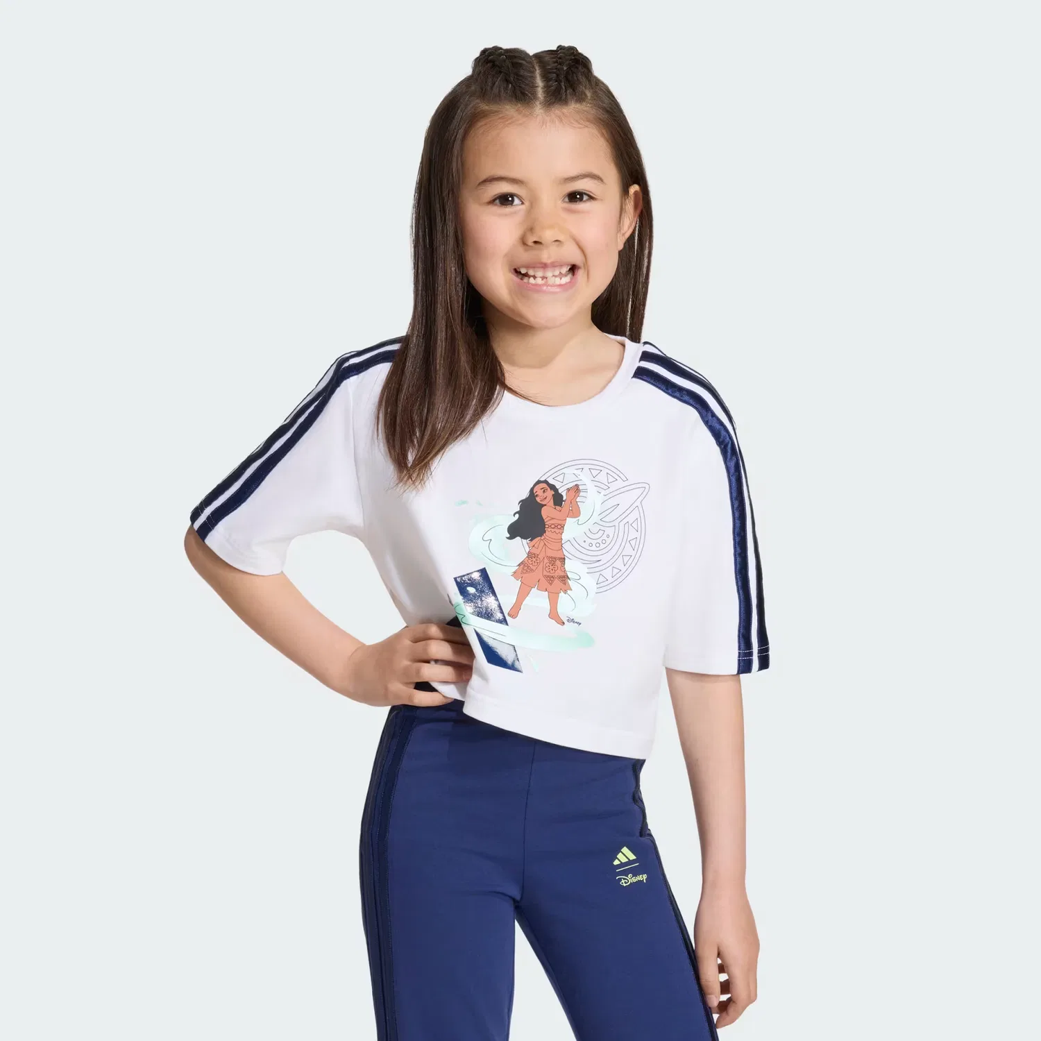 Детская футболка свободного кроя Disney Tee Adidas Sportswear, белый/темно-синий/лимонный