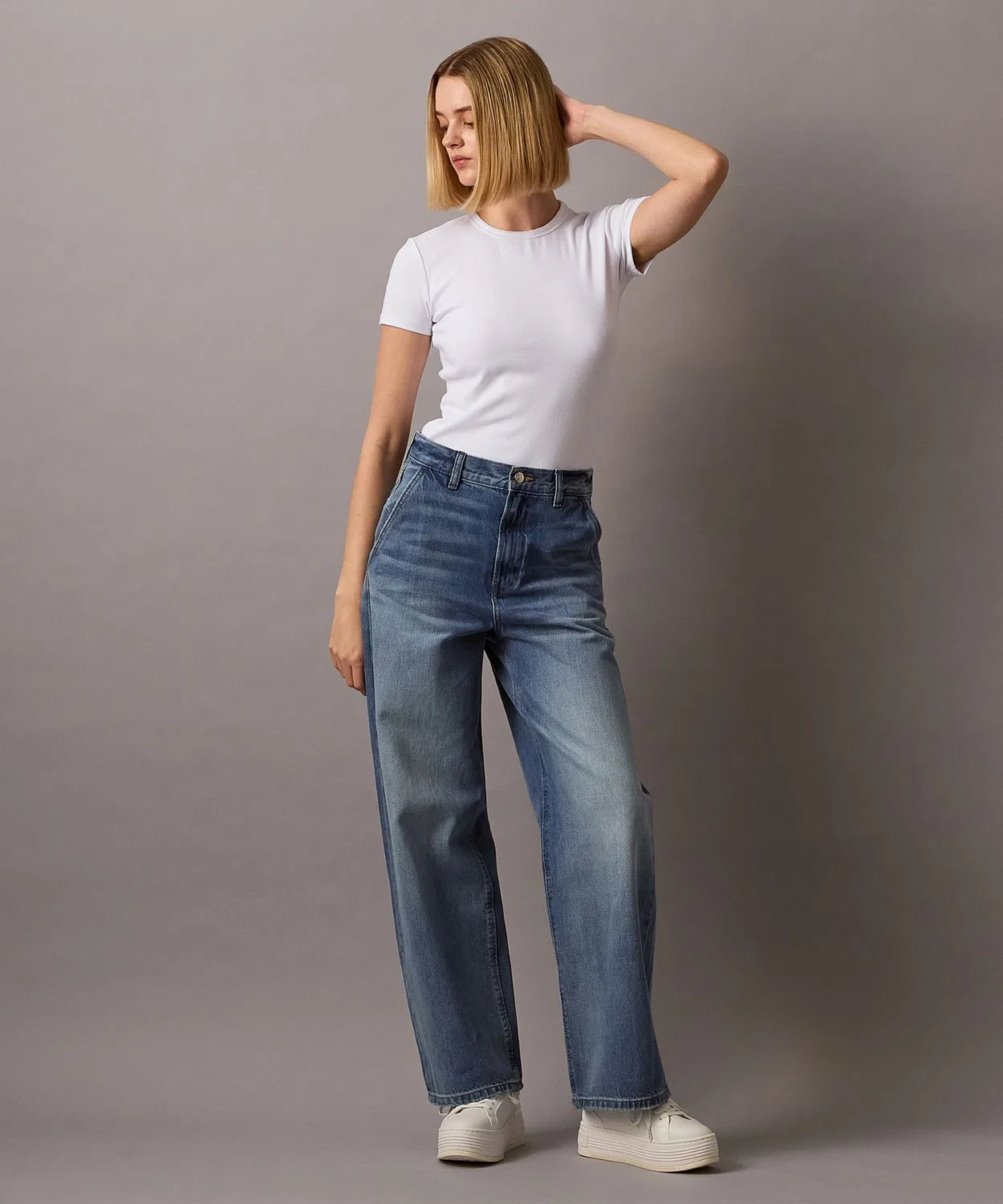 Женская футболка с длинным рукавомContour Rib T-Shirt Calvin Klein, Белый — фото 4