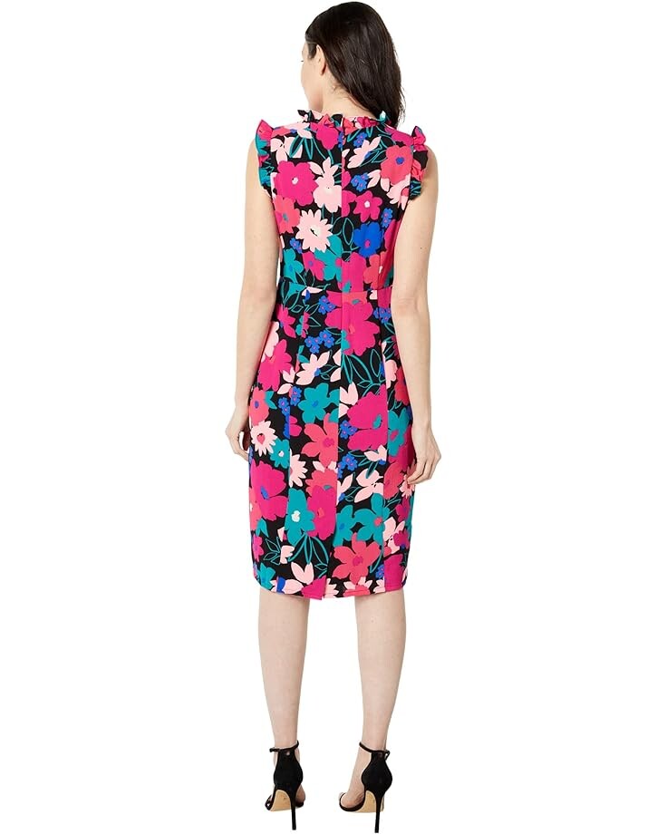 

Платье Maggy London Ruffle Detail Sheath Dress, цвет Black/Bright Rose
