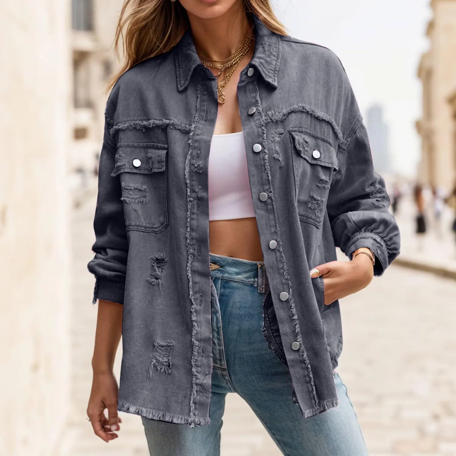 Женская джинсовая куртка оверсайз с потертостями Boyfriend Bed Jacket, Grey — фото 3