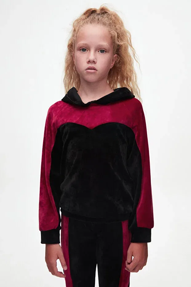 Детский комплект из свитшота и брюк из вельвета Lovetti, Black Red — фото 2