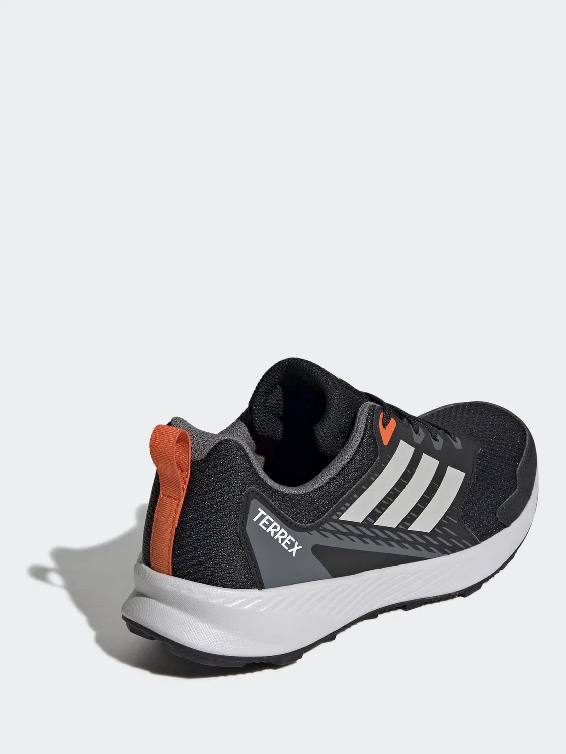 Кроссовки для бега по бездорожью Terrex Tracefinder adidas, черный — фото 2