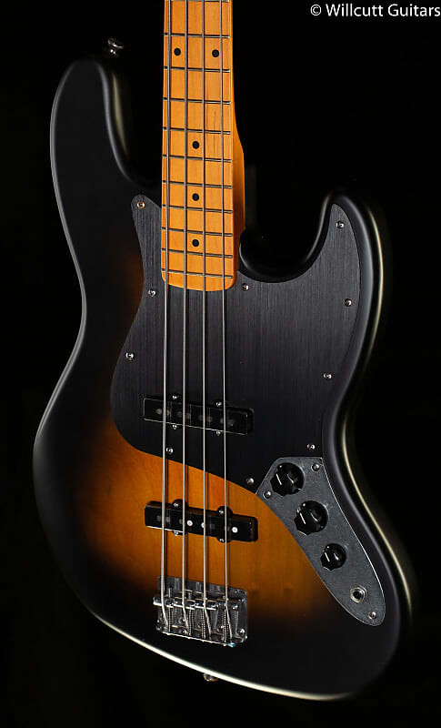 

Squier 40th Anniversary Jazz Bass Vintage Edition Satin Wide 2-Color Sunburst (094) Squier 40th Anniversary Jazz Bass Edition (094)