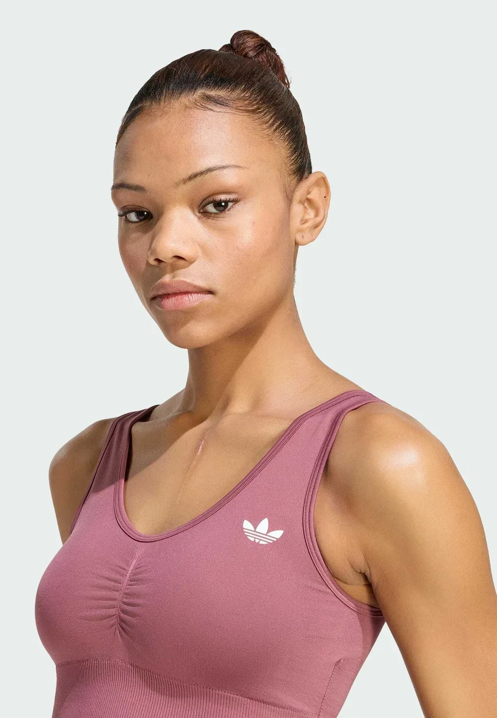 Бесшовный бюстгальтер-топ Essentials Adidas Originals, Burgundy — фото 3