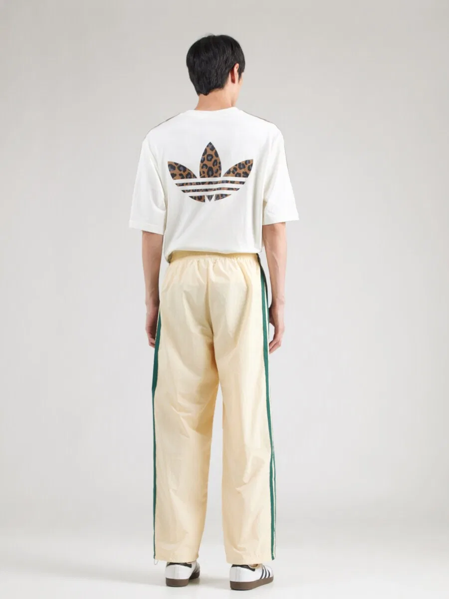 Брюки ADIDAS ORIGINALS свободного кроя 'MUC' бежевого цвета — фото 4