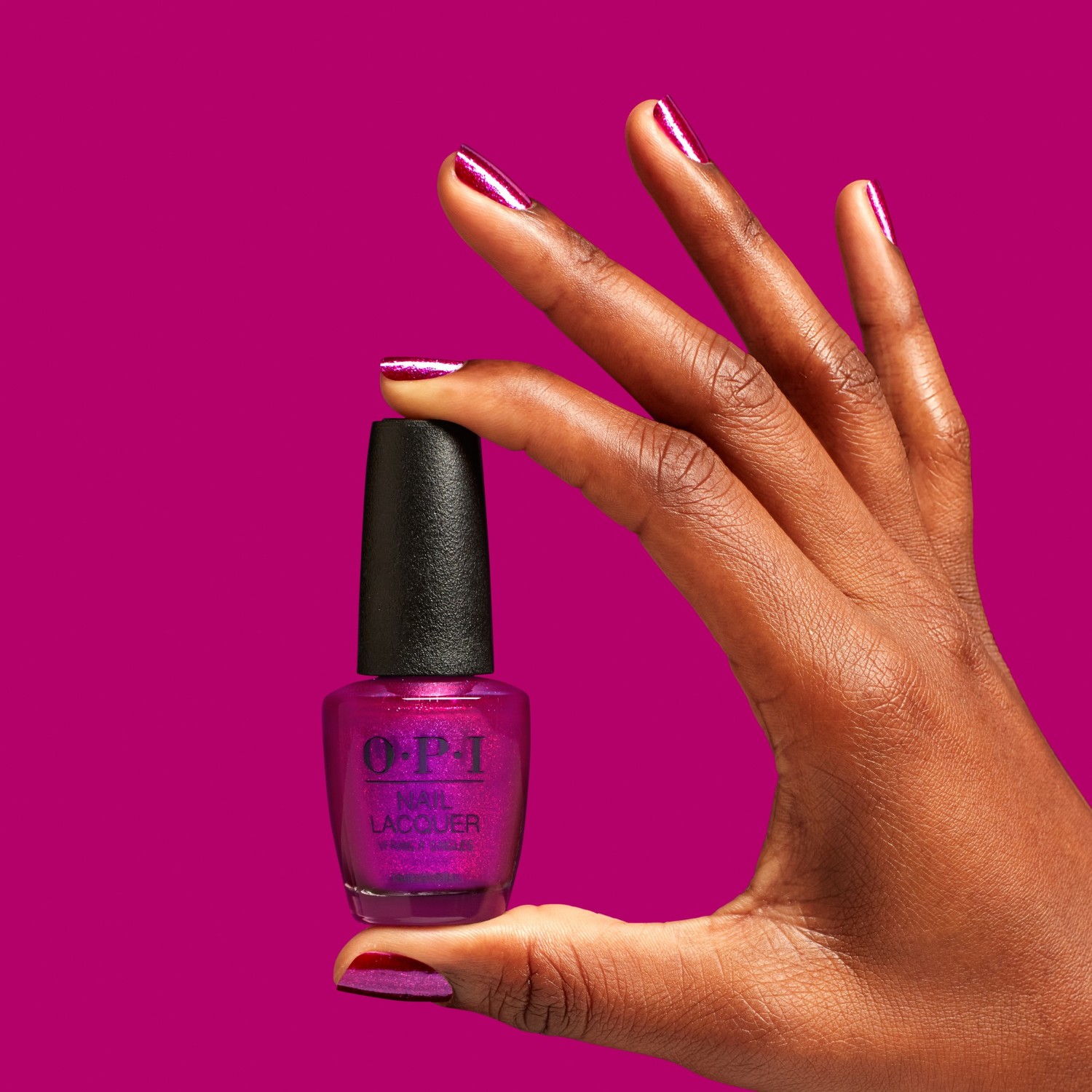 Лак для ногтей nail lacquer holiday 2025 - good enough to treat Opi, hrs12 - berry and bright, объем 15 мл — фото 3